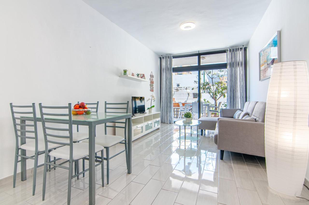 Central 2 Bedroom Apartment Playa De Las Americas Екстериор снимка