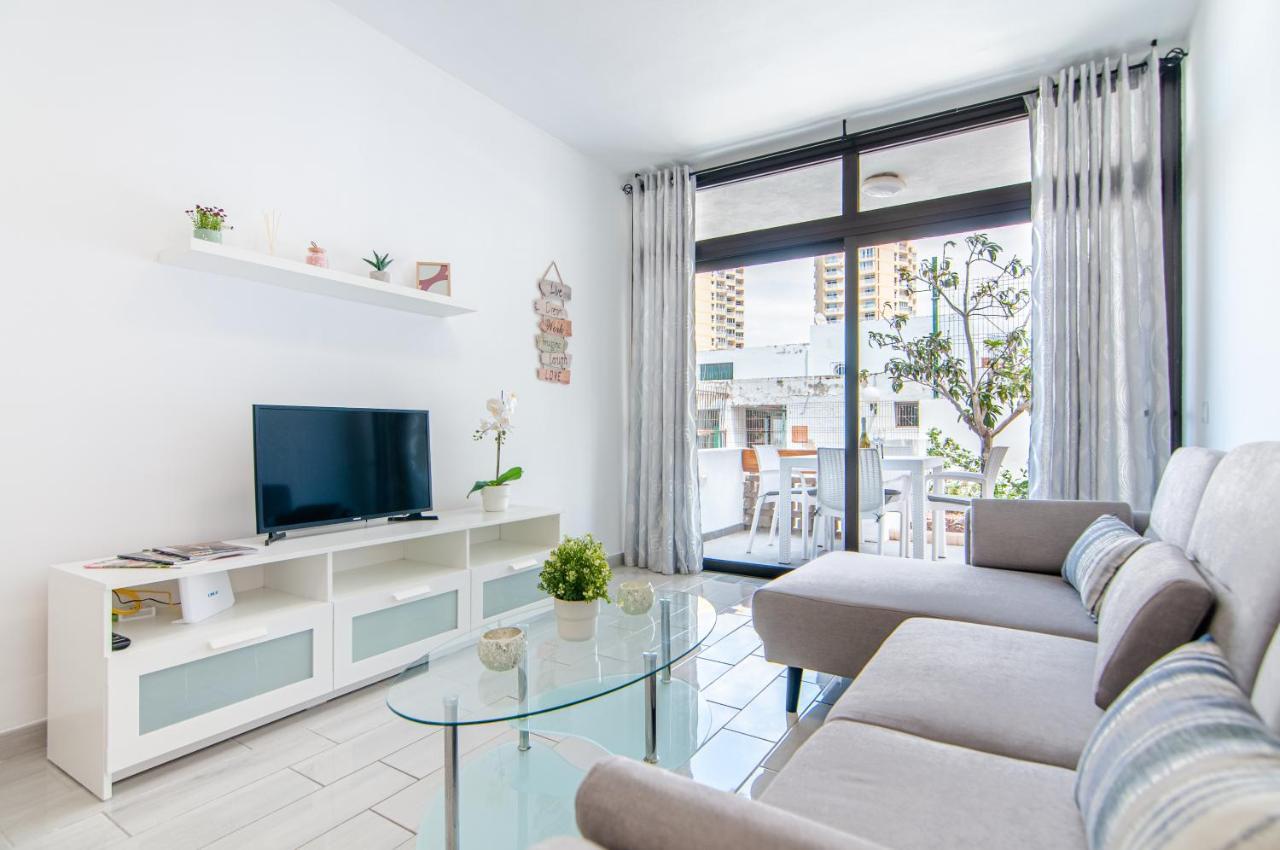 Central 2 Bedroom Apartment Playa De Las Americas Екстериор снимка